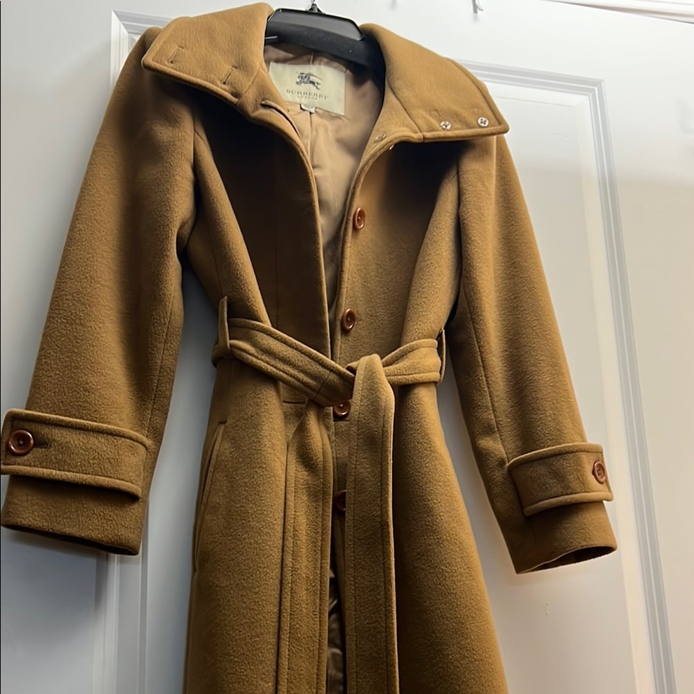 Burberry Women's Tan Trench Coat